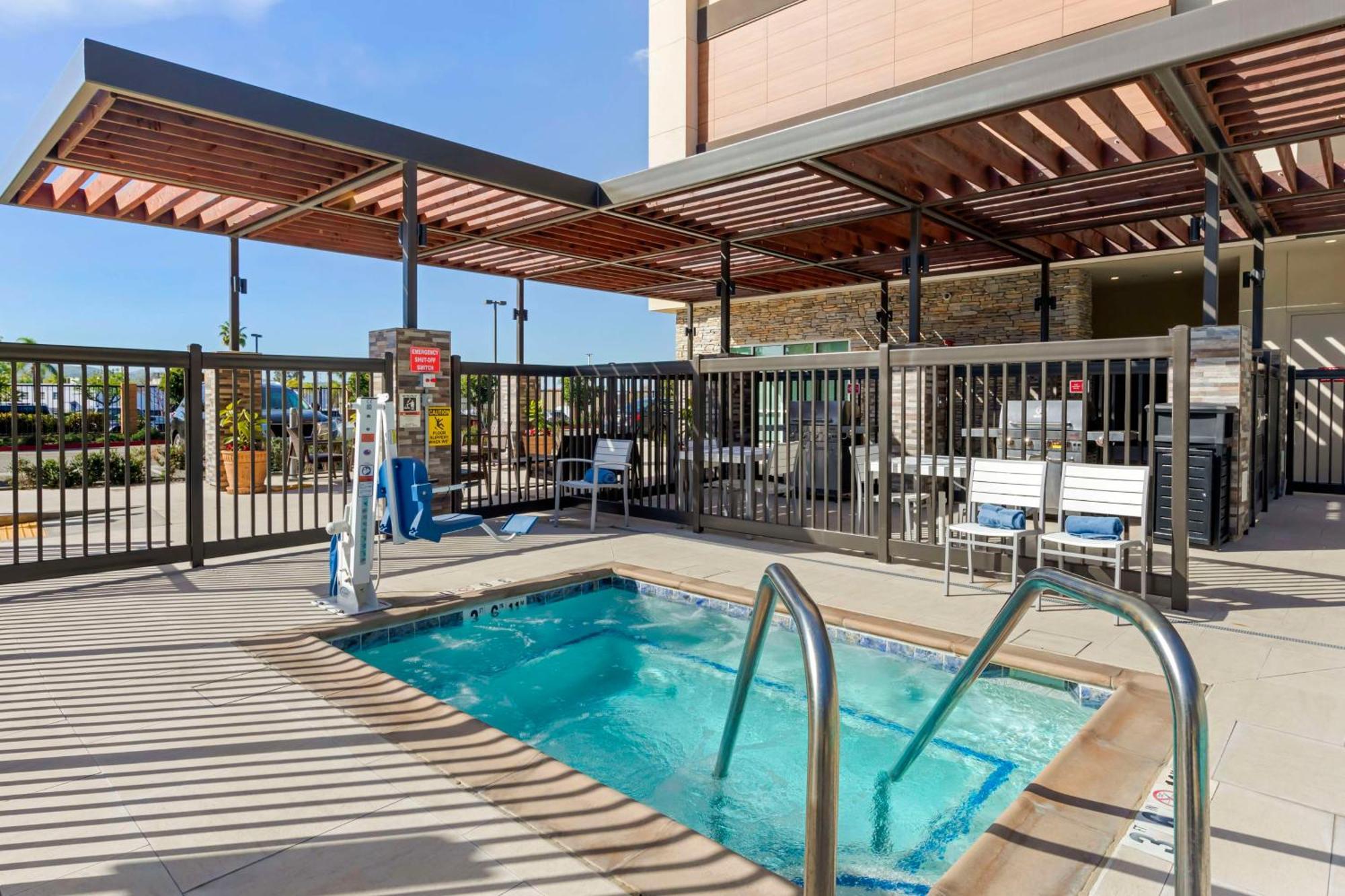 Home2 Suites By Hilton Redlands Dış mekan fotoğraf